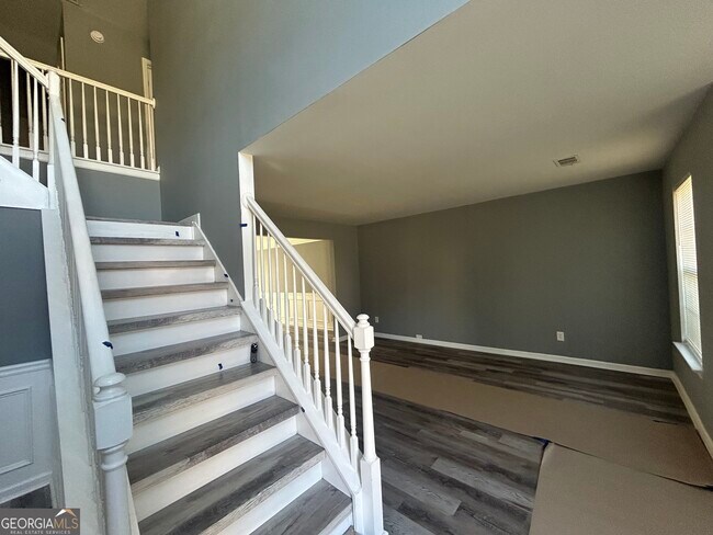 Foto del edificio - 6263 Shell Dr SW