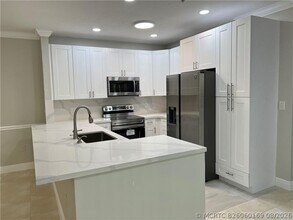 Building Photo - 4602 SW 160th Ave