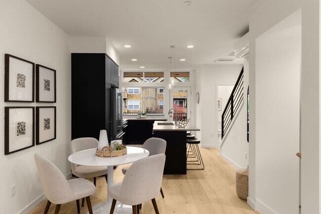 Foto del edificio - 9203 Densmore Ave N