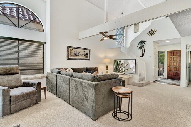 Foto del edificio - 45394 Lupine Ln
