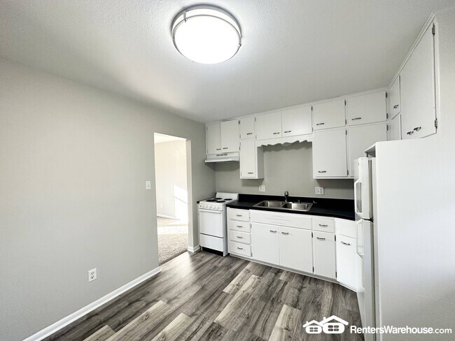 Foto del edificio - 3315 SE 4th St