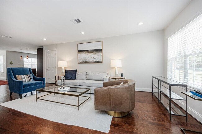 Foto del edificio - 4235 Apollo St