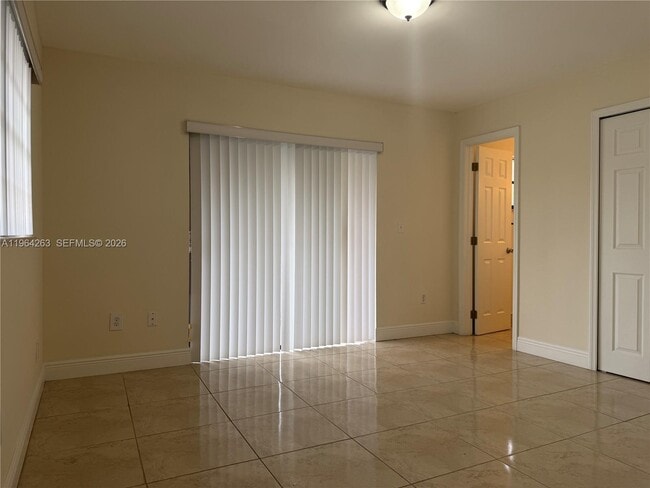 Building Photo - 6085 W Flagler St