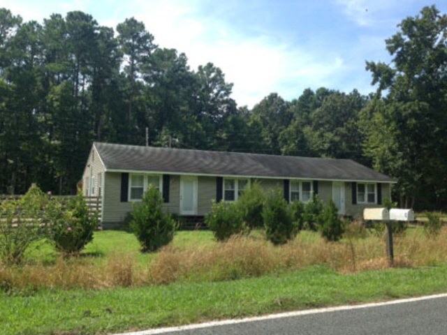 Primary Photo - 1649 Soundneck Rd