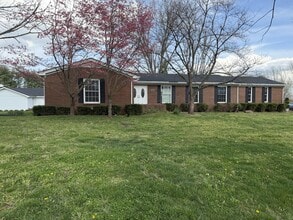 Building Photo - 110 Pineur Rd