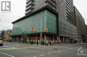 Building Photo - 324-2324 Laurier Ave W