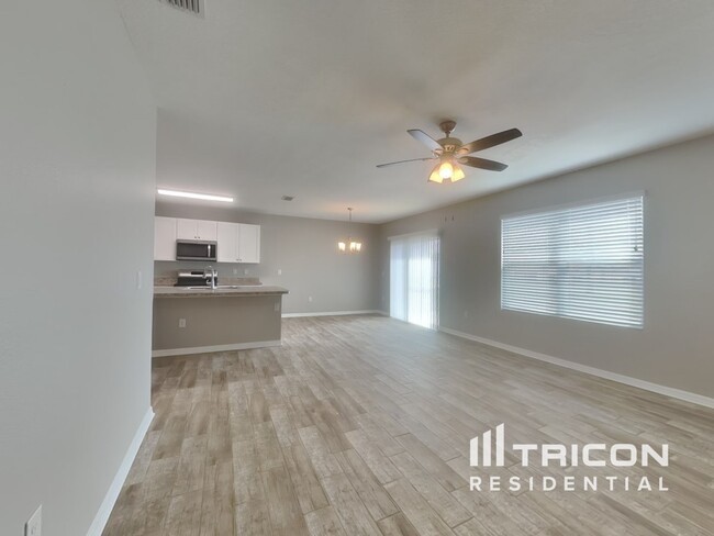 Foto del edificio - 2206 Rockmart Loop