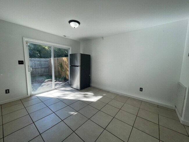 Foto del edificio - 3 bedroom 2.5 bathrooms