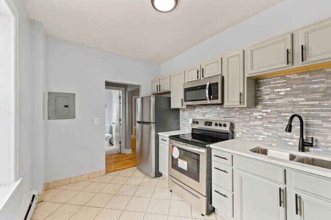 Foto del edificio - 7151 S Constance Ave