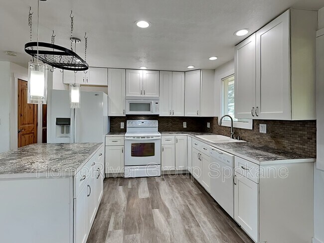 Foto del edificio - 6124 N Hartley St