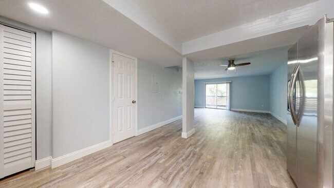 Building Photo - WAKE UP TO HILLSBOROUGH RIVER VIEWS IN THE HEART OF SEMINOLE HEIGHTS!