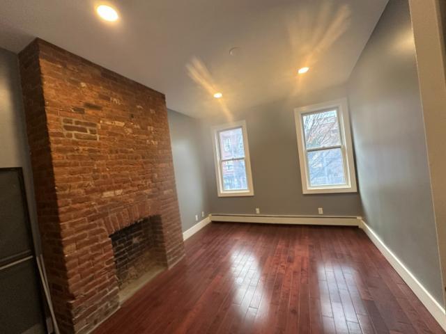 Foto del edificio - 2 bedroom in BROOKLYN NY 11231