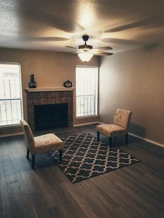 Building Photo - Inwood Village Townhomes