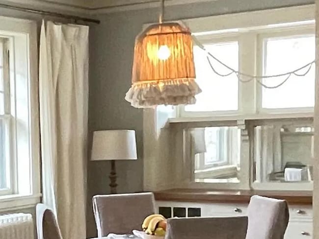 Building Photo - 822 W 42nd St