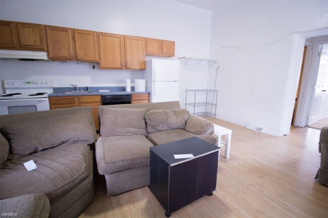 Building Photo - 4 br, 1 bath House - (Oakland)(AUGUST 2023...