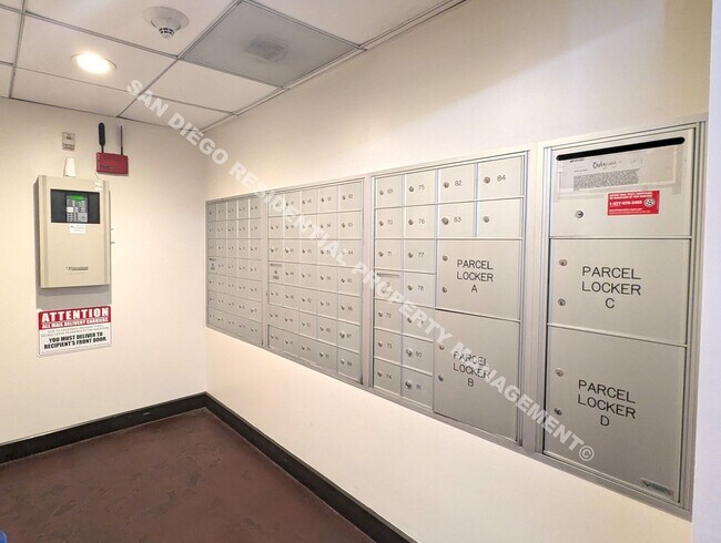 Foto del edificio - Updated Studio with Parking and Washer/Dry...