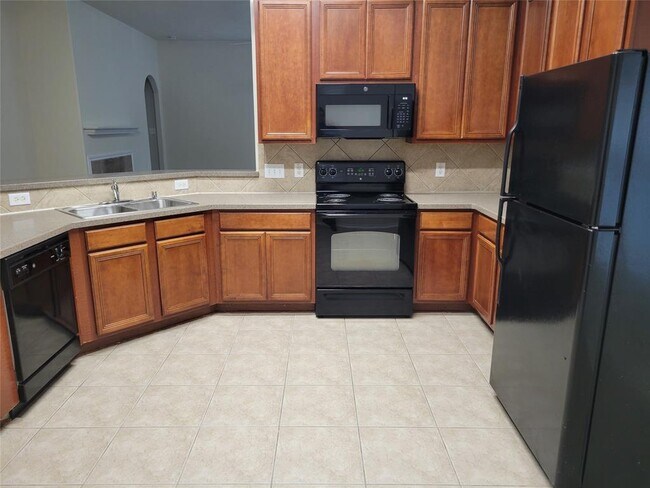 Building Photo - 5118 Birch Manor Ln