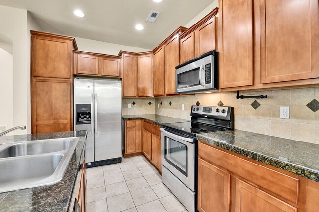 Building Photo - $2,550.00, 2, 2-bed, 2 bath in Northglenn ...