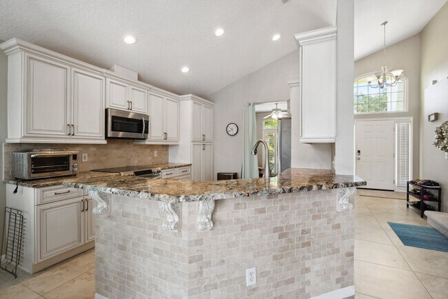 Foto del edificio - 4 Bedroom Single Family in Orlando