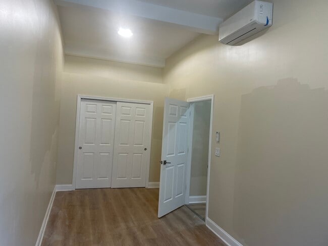 Bedroom - 2074 Morris Ave