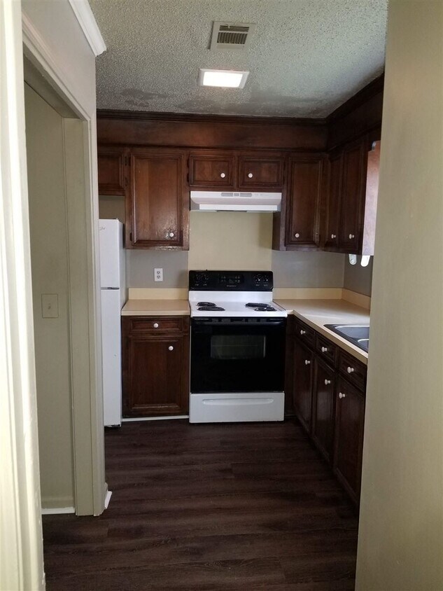 Foto del edificio - 2328 River Oaks Blvd