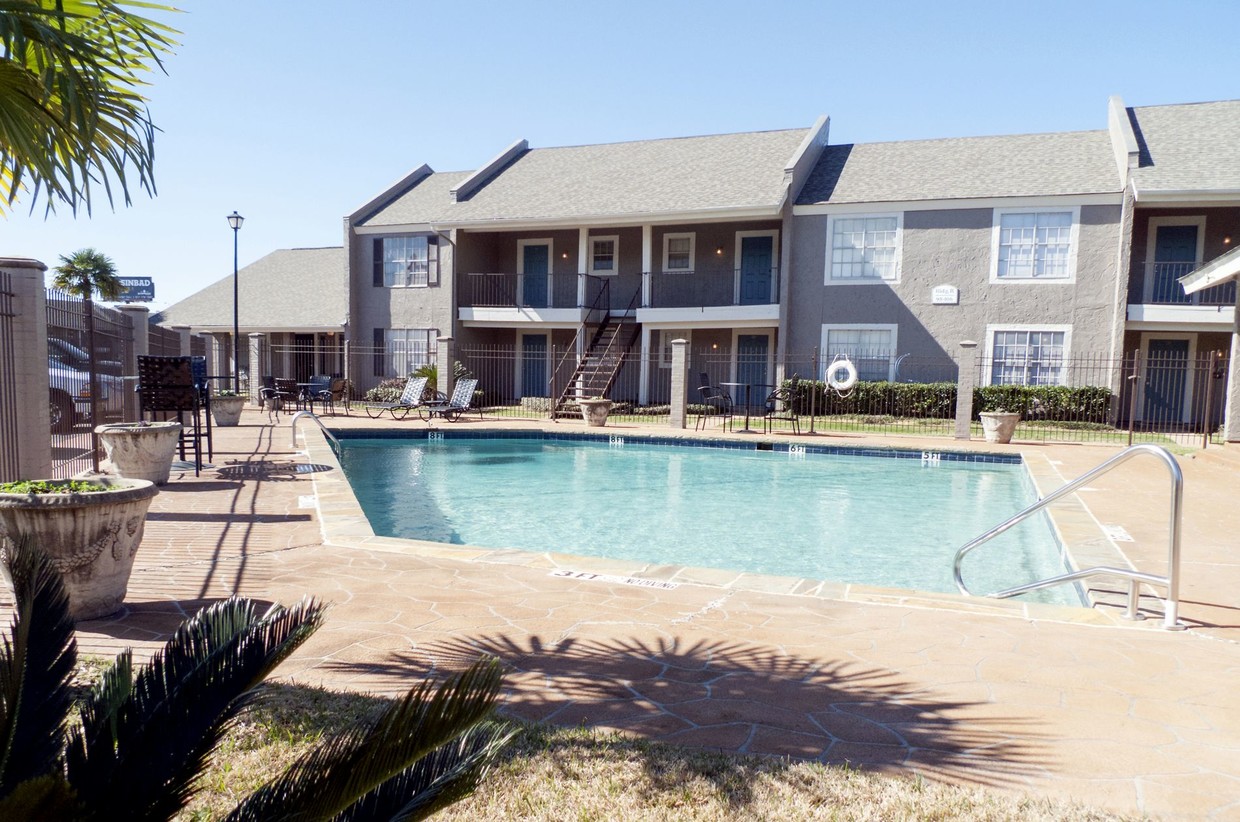 St. Charles Place Apartments - Bossier City, LA | Apartments.com