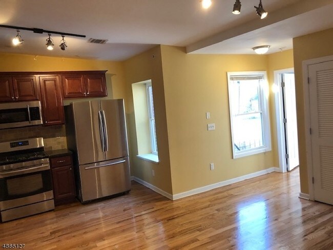 Foto del edificio - 267 Dr Martin Luther King Jr Blvd