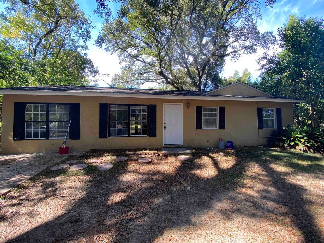 Primary Photo - 2616 Ridgeway St