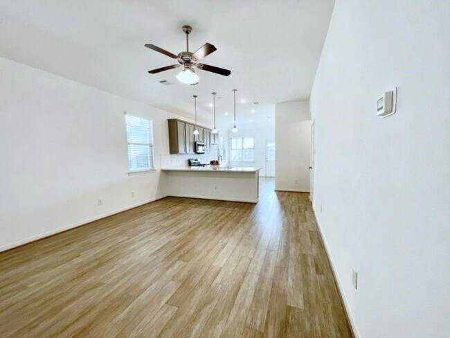 Building Photo - 15534 Bollardpoint Ln