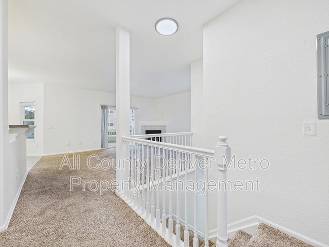 Foto del edificio - 11624 W 62nd Pl