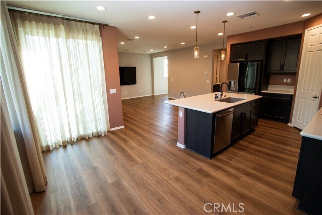 Building Photo - 24170 Hillcrest Dr