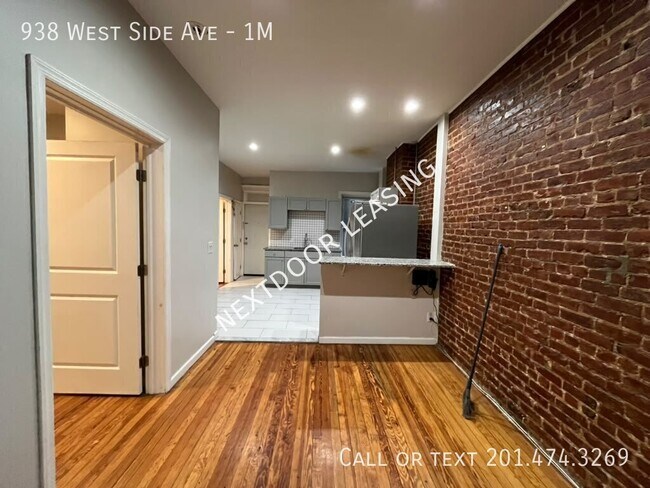 Foto del edificio - 938 West Side Ave