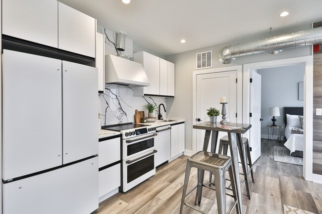 Foto del edificio - 1612 Cambridge St