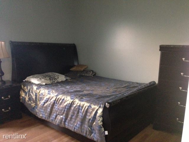 Foto del edificio - 932 Elizabeth Dr