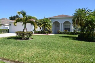 Building Photo - 1074 SW Janar Ave