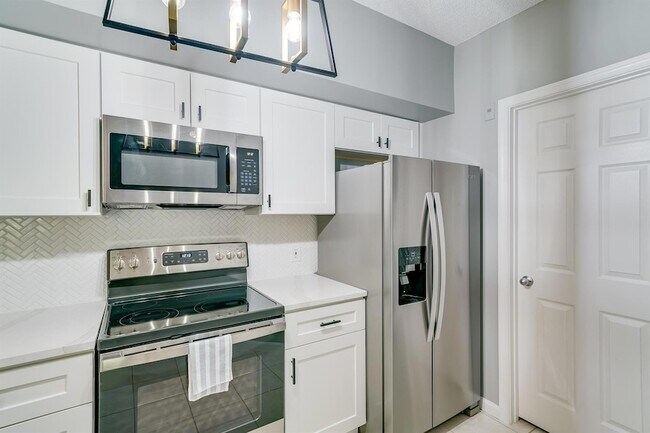 Foto del edificio - 11780 St Andrews Place