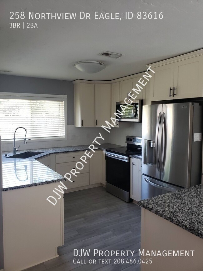 Building Photo - Stunning Eagle Home! Near Eagle Hills Elem...