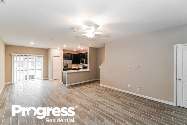 Building Photo - 662 Cherry Ridge Dr