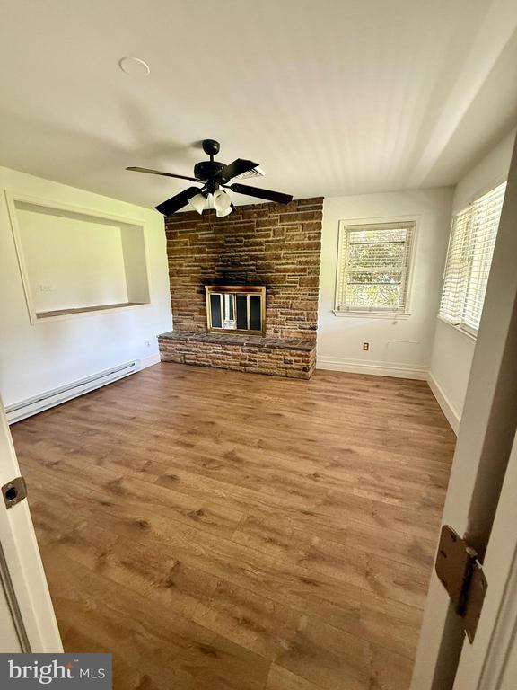 Building Photo - 5 Copes Ln