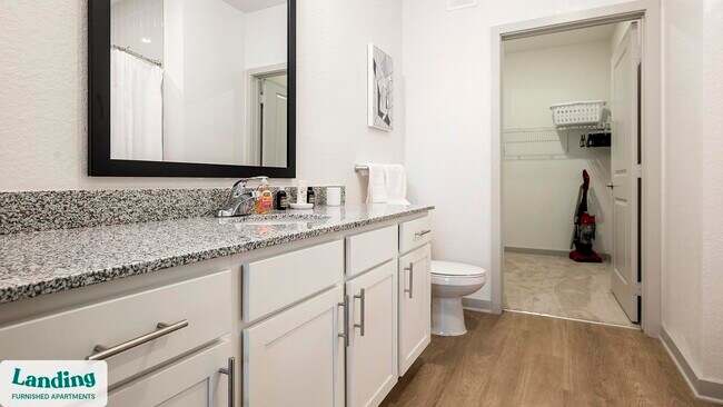 Foto del edificio - 12020 Brush Hl Rd