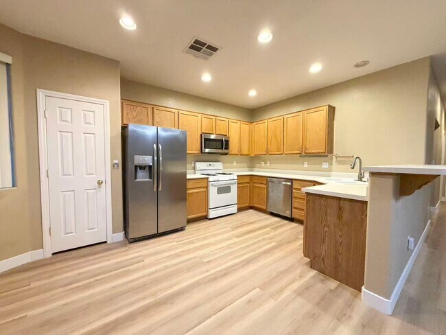 Foto del edificio - 9553 W Madsen Glen Ct