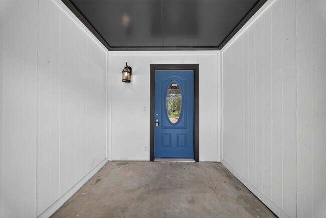 Foto del edificio - 5715 E 64th St