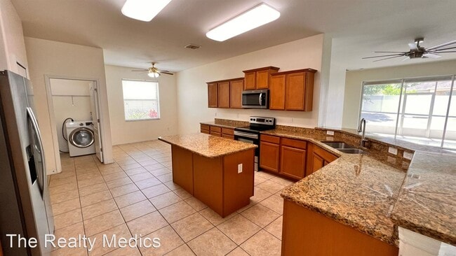 Foto del edificio - 4 br, 3 bath House - 3723 Prescott Loop