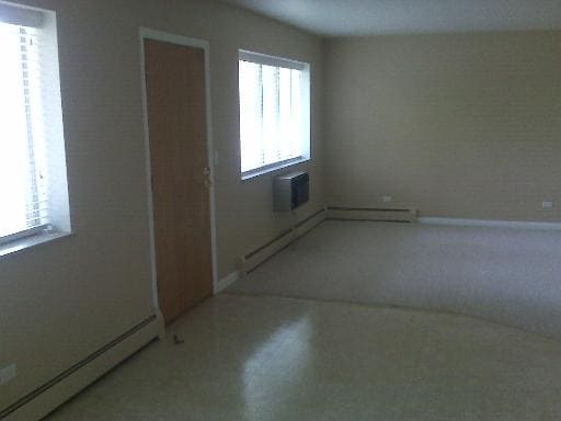 Building Photo - 765 Busse Hwy