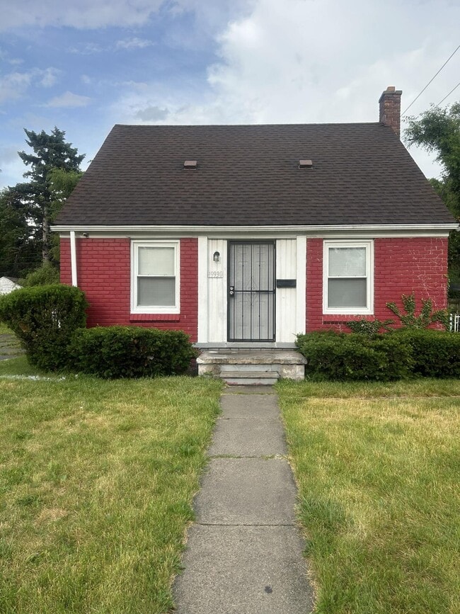 Building Photo - 19930 Revere St