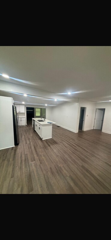 Foto del edificio - 338 Ridge Dr