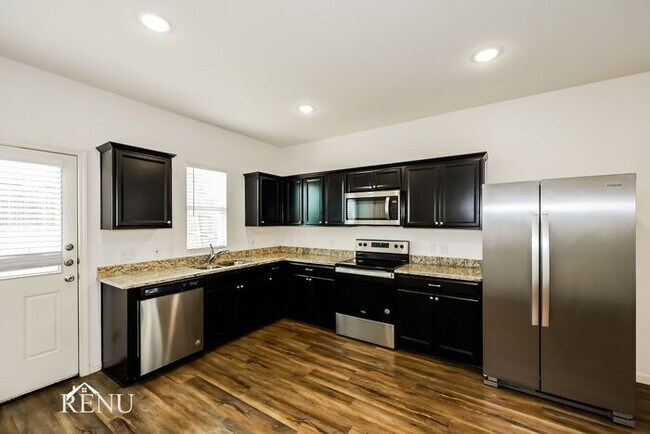 Foto del edificio - 6029 Mojave Dr