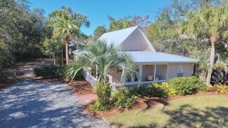 Building Photo - 427 Seacrest Dr