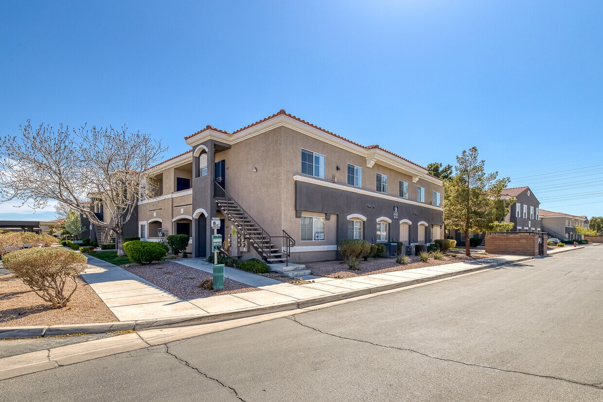 10245 S Maryland Pky Unit 225, Las Vegas, NV 89183 Condo for Rent in