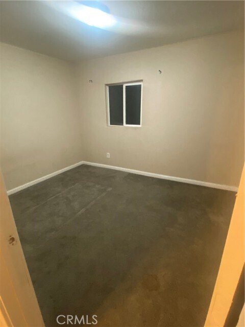 Building Photo - 34870 W County Line Rd